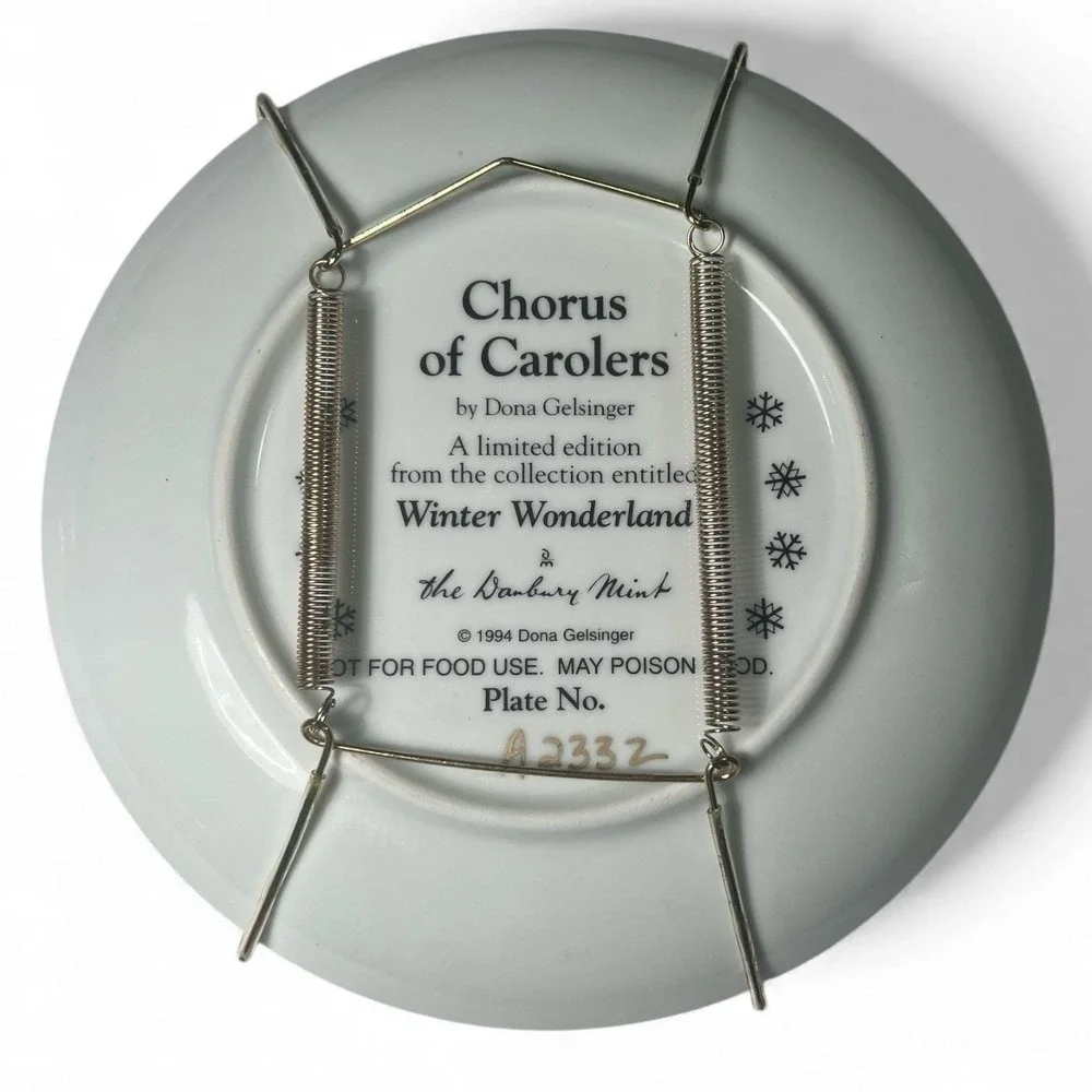 Dona Gelsinger Winter Wonderland Limited Ed Collection Set of 5  Plates 8